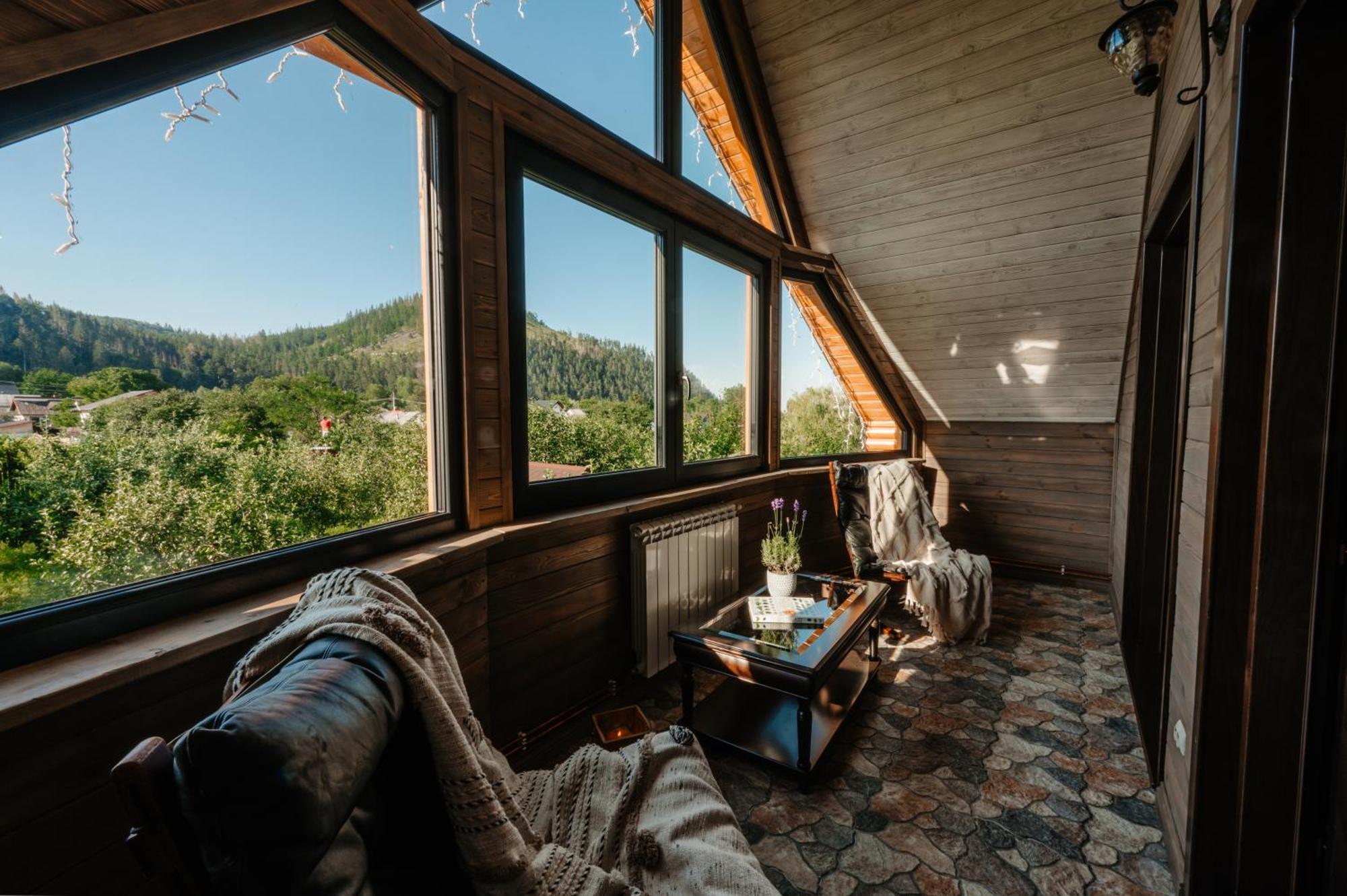 Moonlake Chalet Gainesti Exterior foto